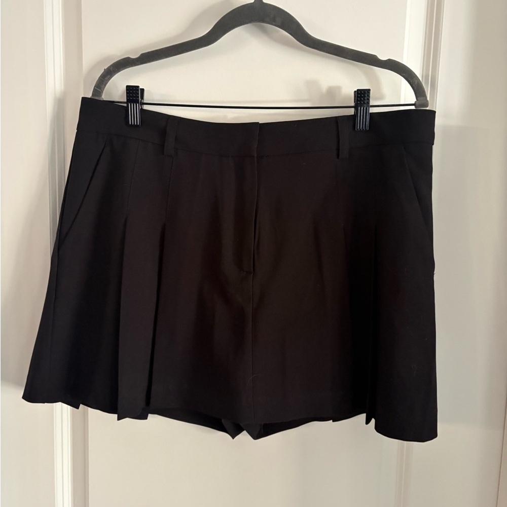 Classic Black Women's Skort